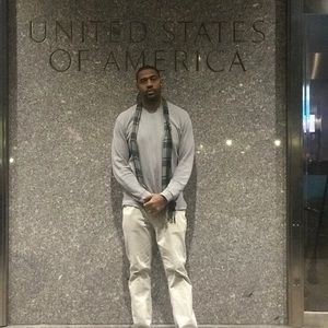 Meet your Posher, Aaron